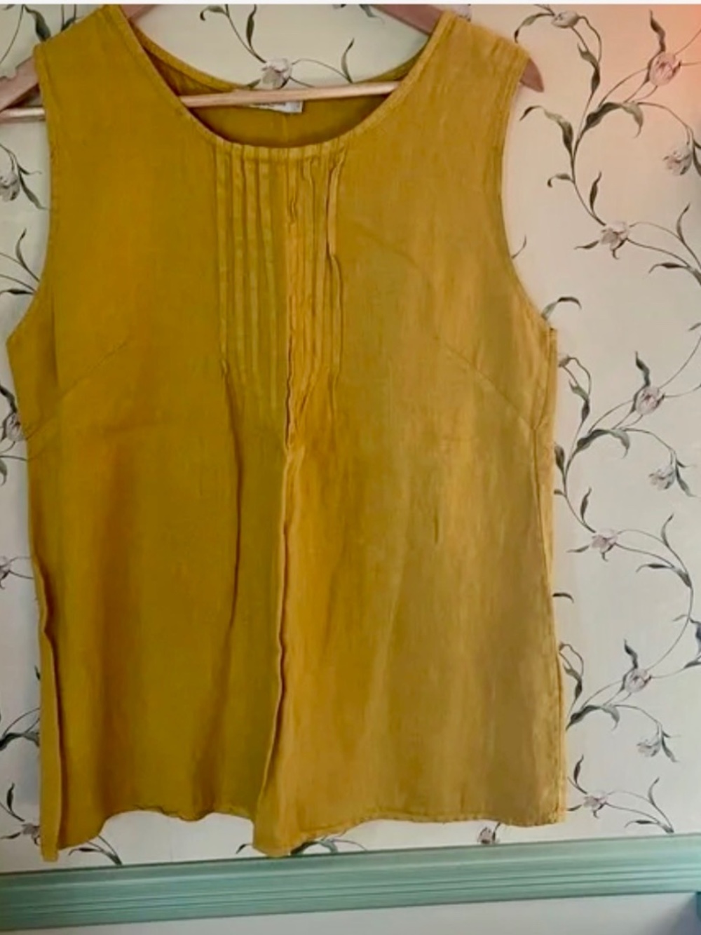 Laura Bianchi Linen Top